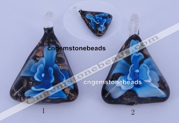 LP71 11*32*44mm triangle inner flower lampwork glass pendants