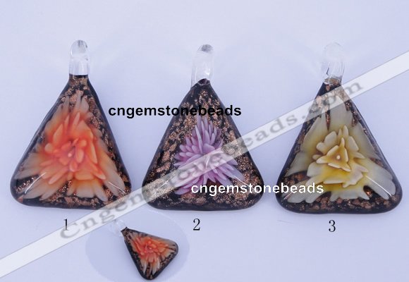 LP72 11*33*47mm triangle inner flower lampwork glass pendants